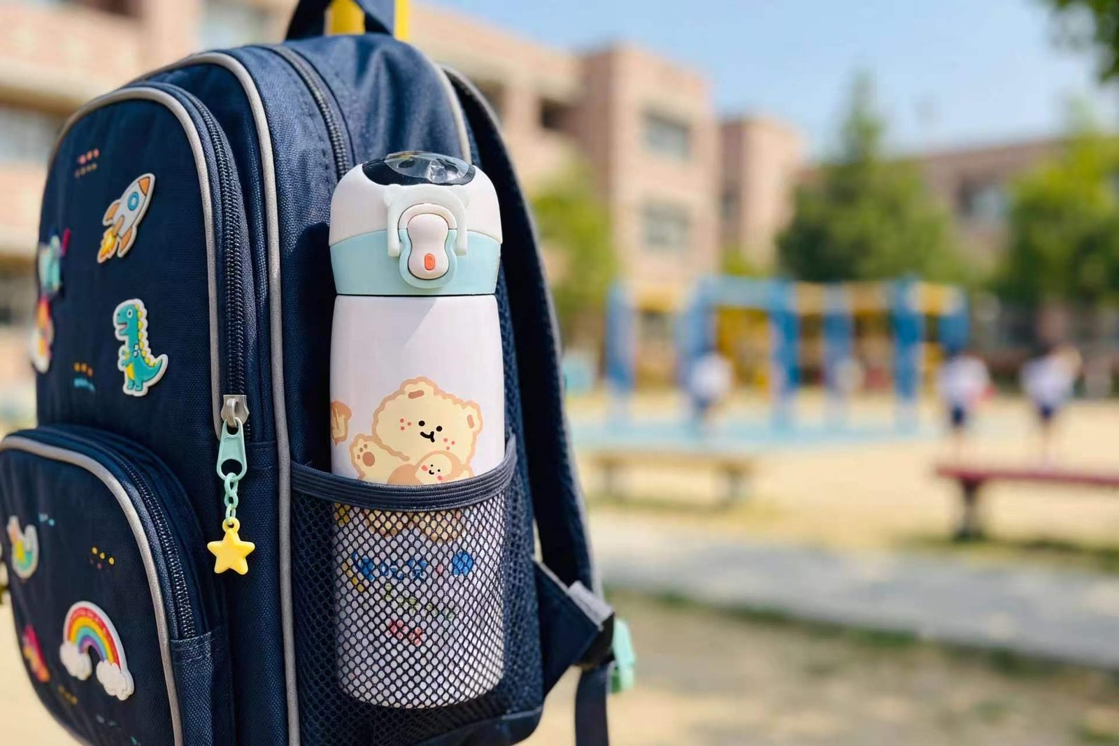 Kids Insulated Water Bottle 450 ML - Image 15