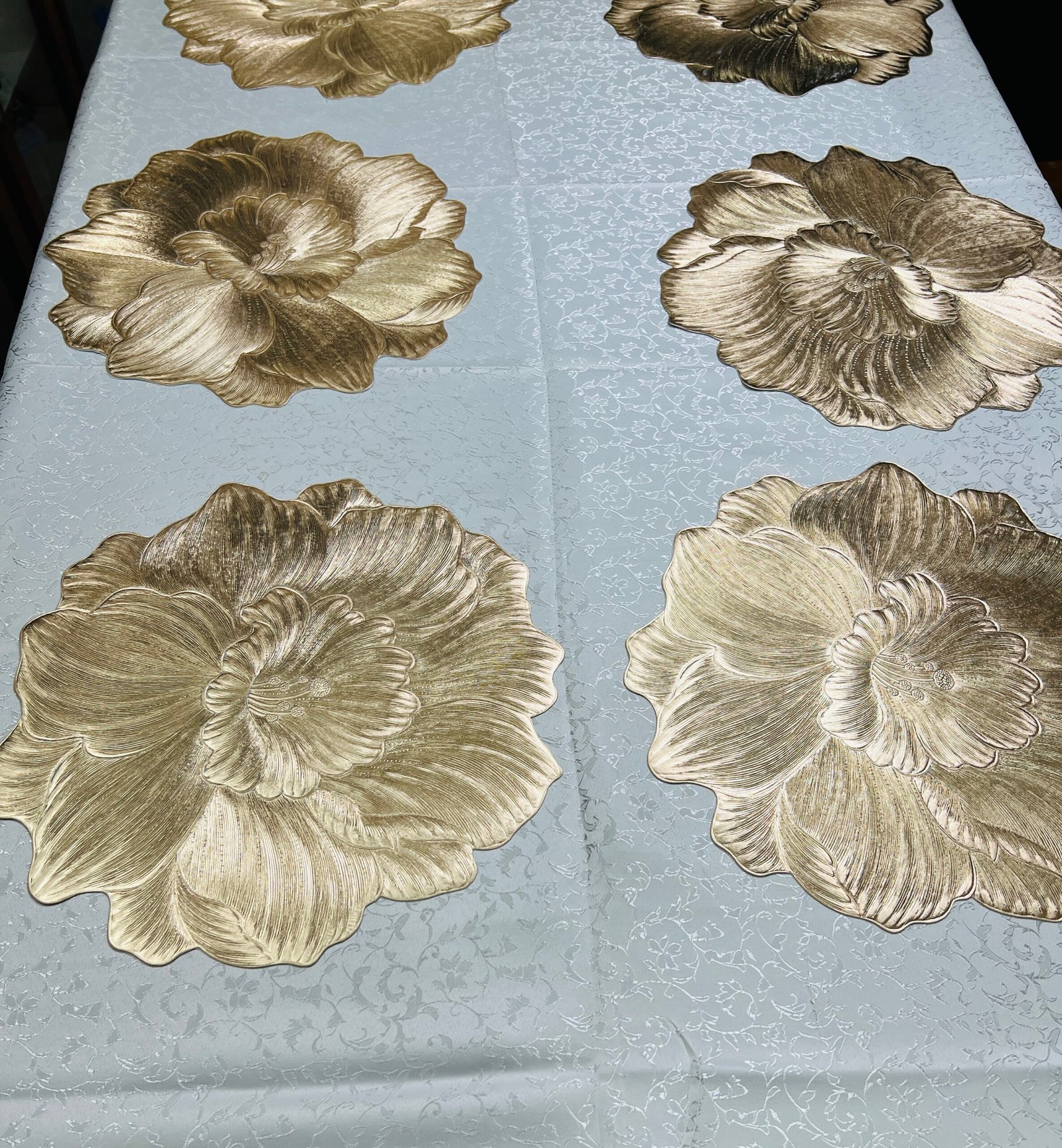 Premium PVC Placemat Set – 6 Piece Flower