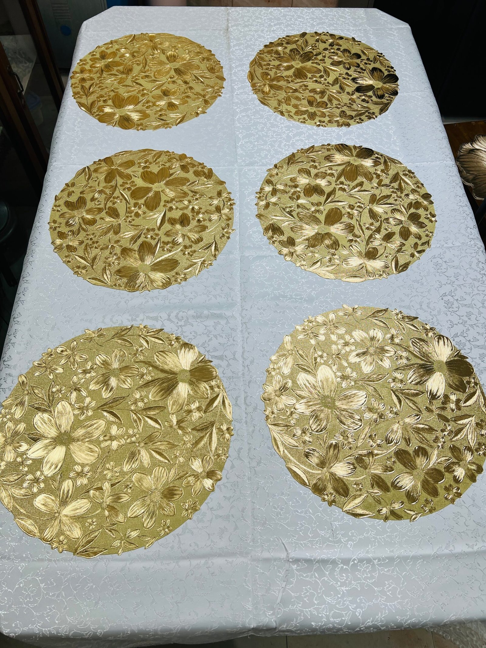 Premium PVC Placemat Set – 6 Piece Round Flower 3 - Image 2