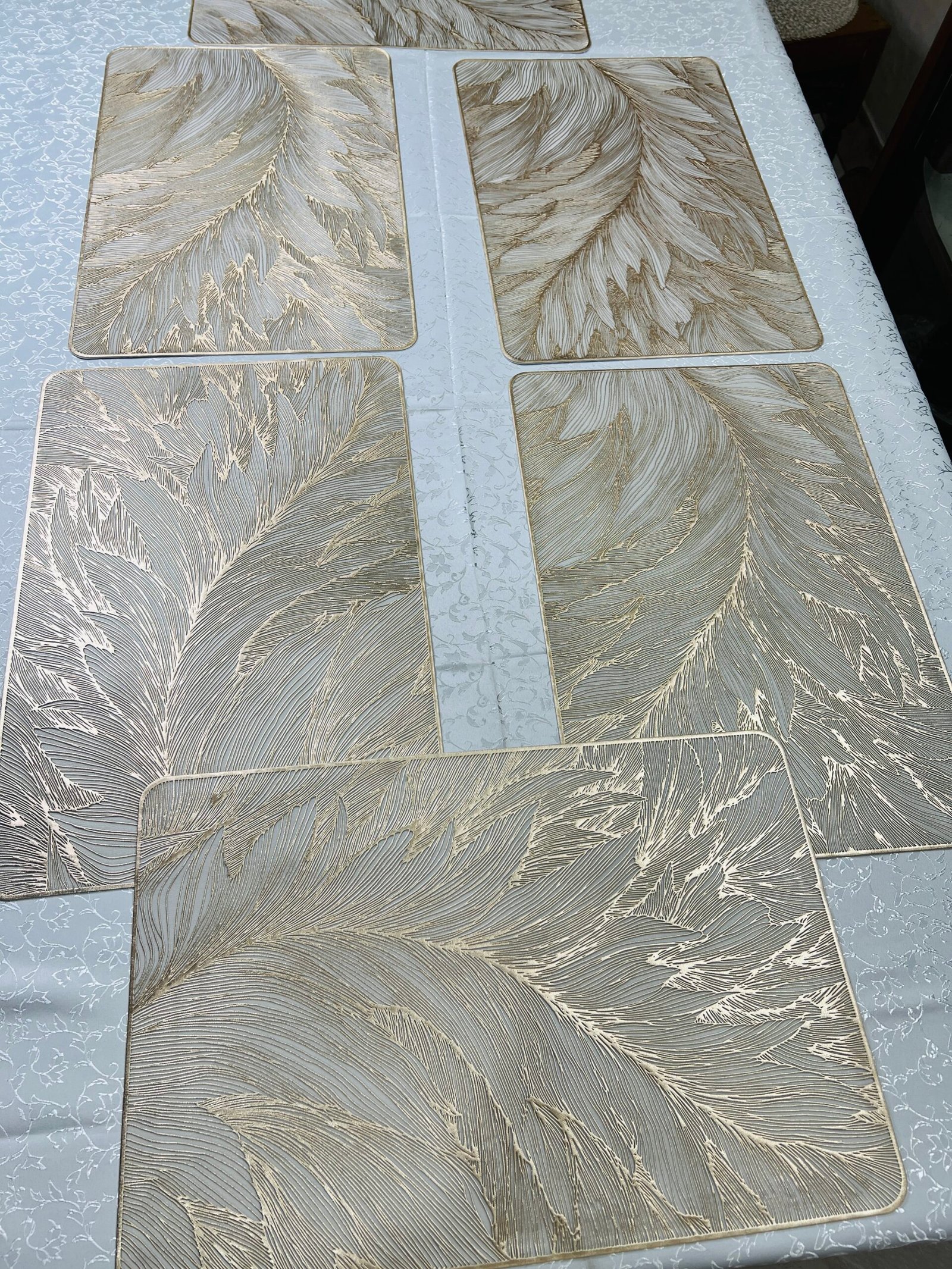 Premium PVC Placemat Set – 6 Piece Square leaf - Image 4