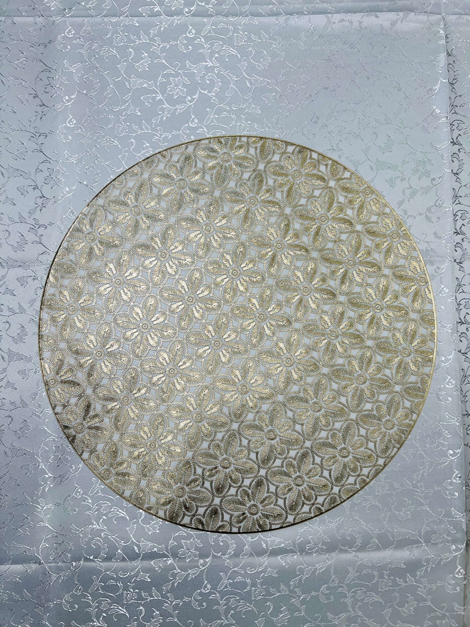 Premium PVC Placemat Set – 6 Piece Round Flower