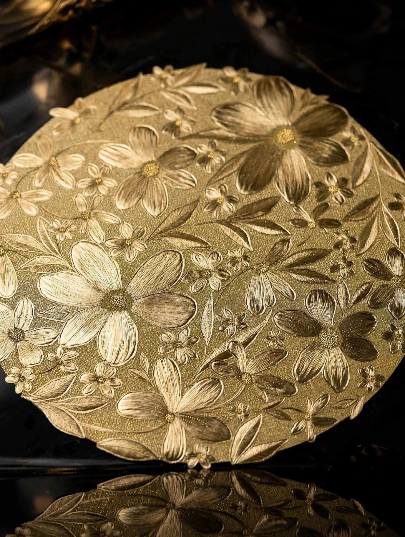 Premium PVC Placemat Set – 6 Piece Round Flower 3 - Image 7